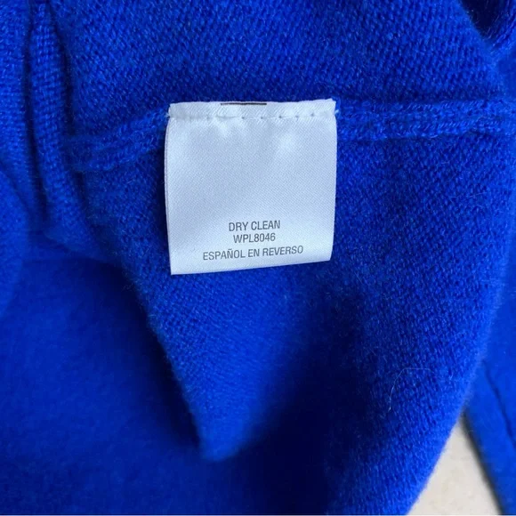 🚨 SOLD 🚨 Charter Club Cashmere Luxury Sweater size Large Royal Blue V Neck Pull - Picture 3 of 6